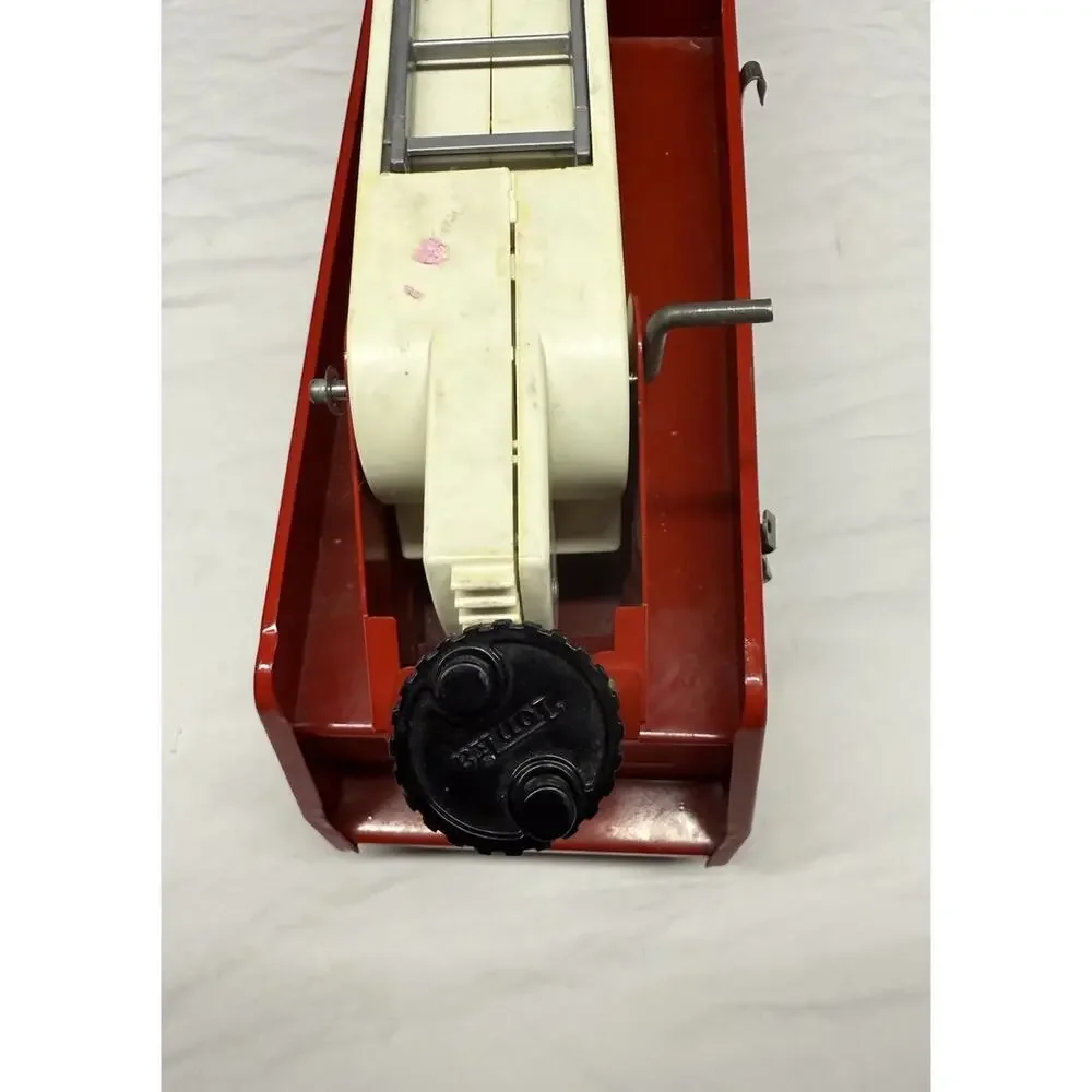 Vintage TONKA City of Blazedale Fire Ladder #2 Aerial Rescue Truck Red